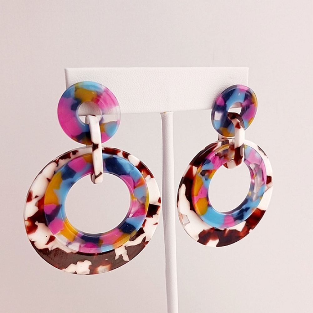 EARRINGS 90s style large plastic dangle brown white pink blue round circles